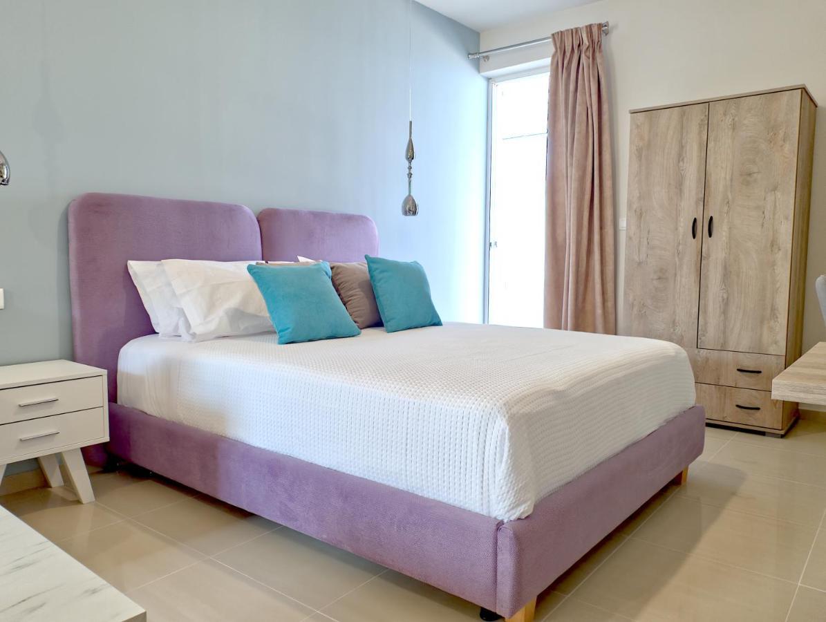 Epipleon Luxury Suites -104- Δωμάτιο 35Τμ Με Βεράντα 35Τμ Μπροστά Στη Θάλασσα Návpaktos Eksteriør bilde