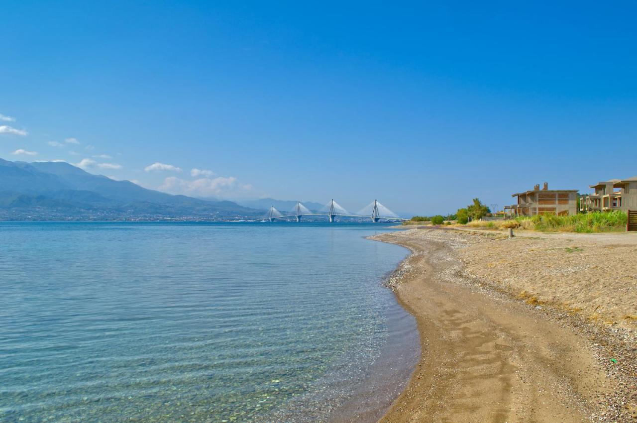 Epipleon Luxury Suites -104- Δωμάτιο 35Τμ Με Βεράντα 35Τμ Μπροστά Στη Θάλασσα Návpaktos Eksteriør bilde